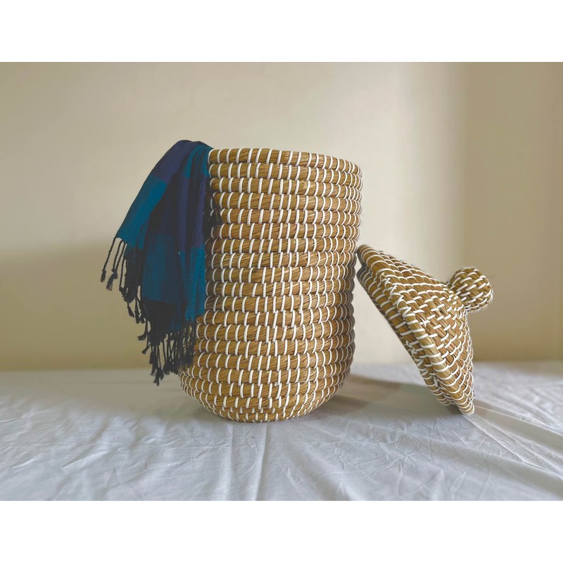 Kaisa Laundry basket with lid Kaisa Laundry Basket Small Size– Stylish & Sturdy Storage for Your Home!